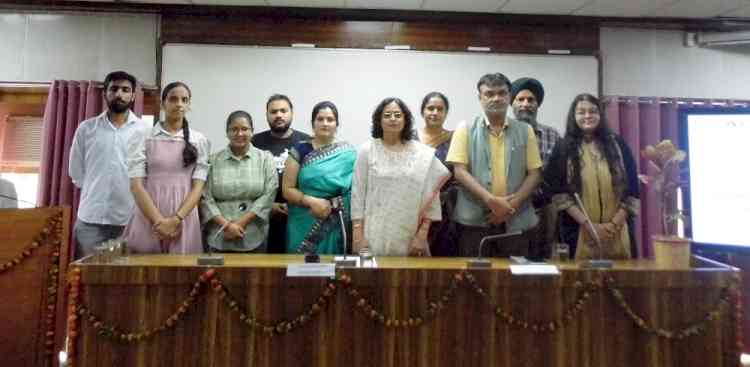 Lecture on “Role and Significance of Hindi Literature in Modern Society” 