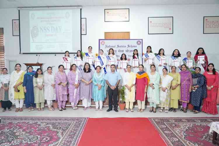 DSCE -36 celebrates NSS Day