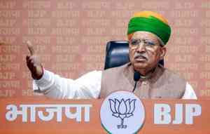 Oppn misguiding people of J&K on Article 370, says Law Minister Arjun Ram Meghwal