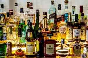 Gurugram Police recovers illegal liquor, narcotics & cash ahead of polls