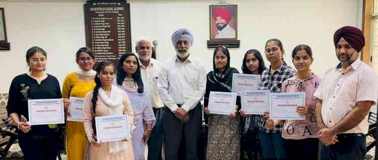 Lyallpur Khalsa College celebrates International Day on Democracy