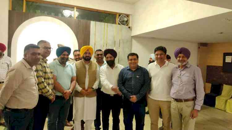 Govt will take every step to boost industry- Minister Tarunpreet Singh Sond