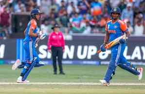 Women’s T20 WC: Arundhati’s career-best figures of 3-19 helps India beat Pakistan by six wickets