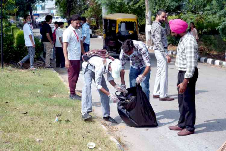 CT University Students Contribute to Swachh Bharat Mission