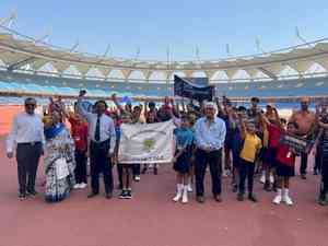 Hockey legends flag off 2024 SFA Championship Delhi at Jawaharlal Nehru Stadium   