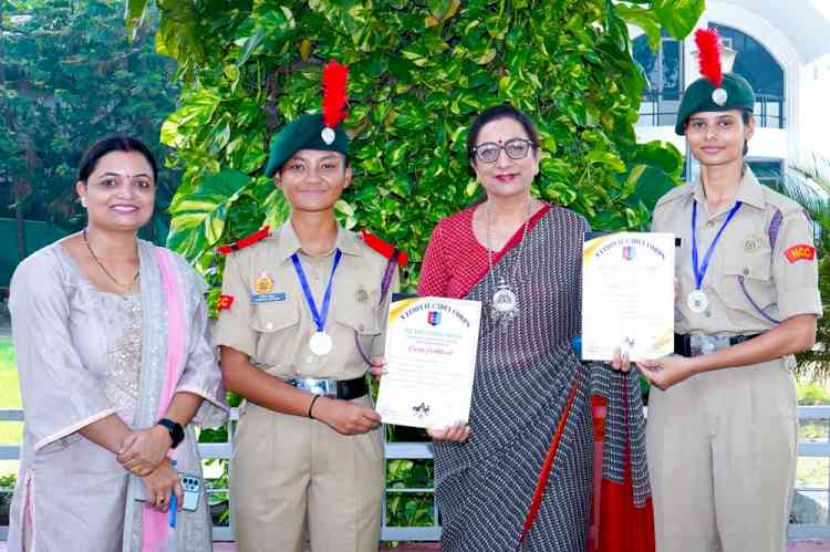 KMV’s NCC cadets perform brilliantly at Ek Bharat Shreshthta Bharat camp held at Odisha