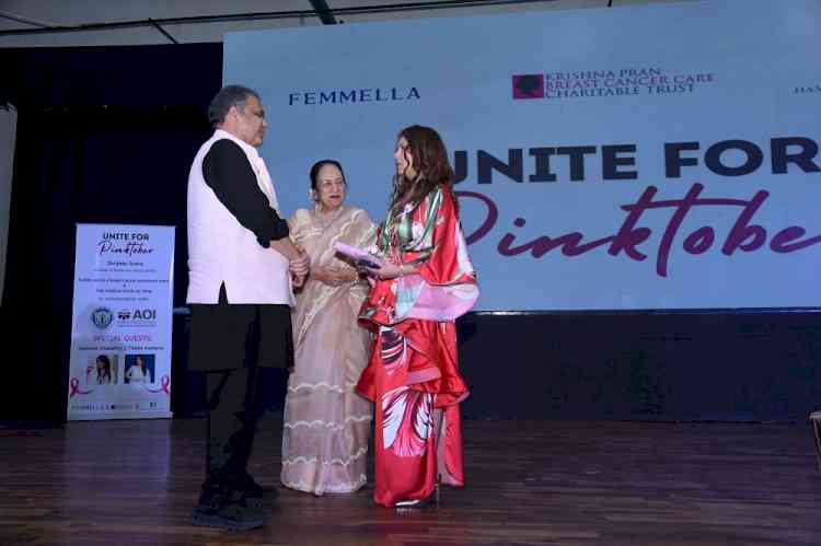 Unite for Pinktober: Bollywood Actress and Cancer Survivor Mahima Chaudhry shares experiences with audience. 