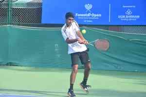 National Tennis C'ship: Prateek, Vinayagamurthy reach quarters in junior section of Fenesta Open