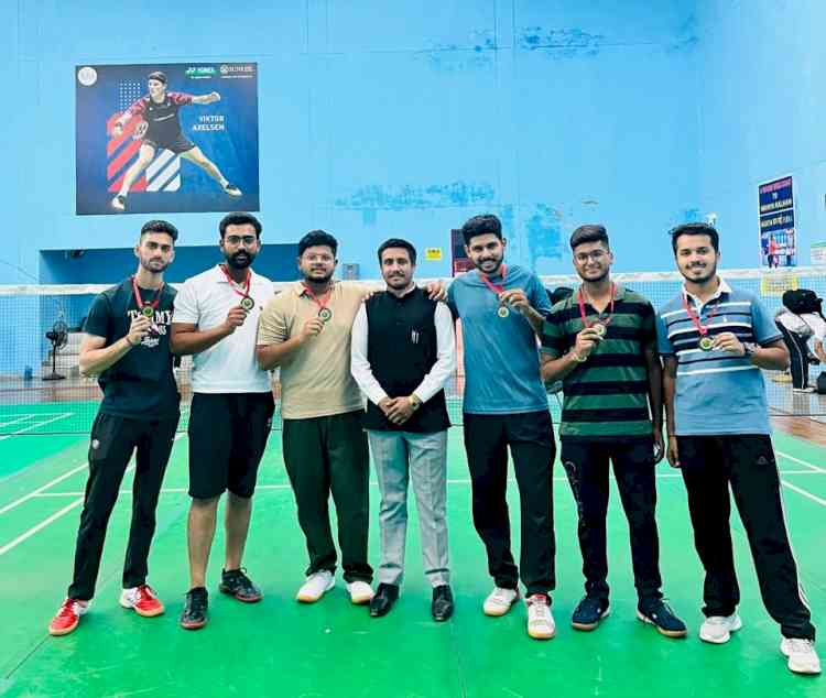 Guru Nanak Dev University Regional Campus Jalandhar Clinches Bronze Medal in Badminton