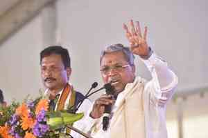 Defeat BJP in Sandur bypolls: Siddaramaiah to voters