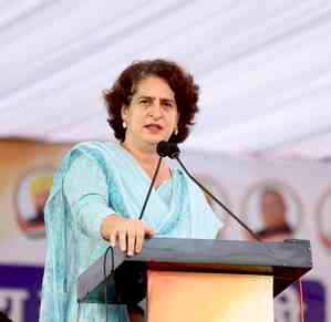 Wayanad LS bypolls: Cong gears up for campaign as workers put up Priyanka Gandhi's posters