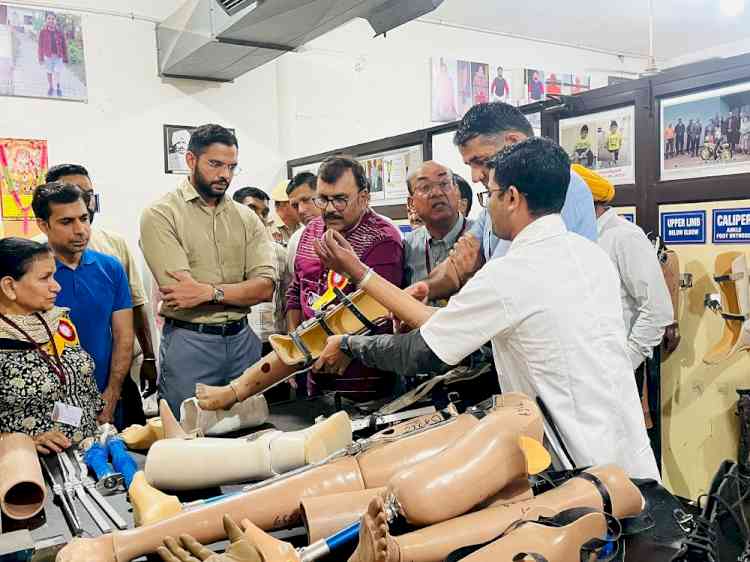 DC distributes artificial limbs to specially-abled persons