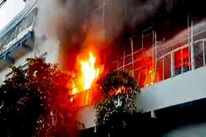 Fire at ESI hospital in Kolkata, one dead