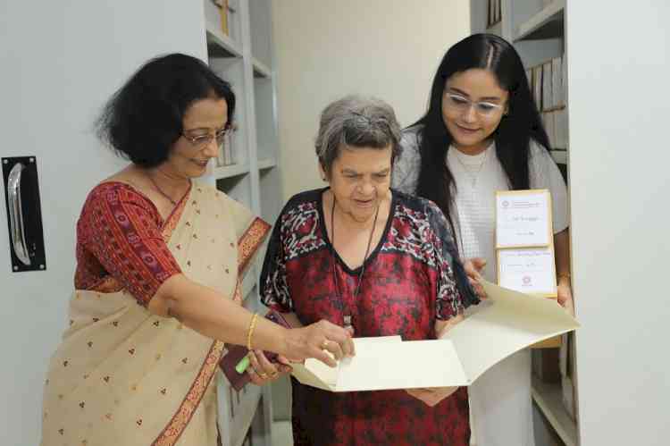 Iconic Filmmaker Sai Paranjpye Entrusts Personal Archives to Ashoka University’s Archives of Contemporary India