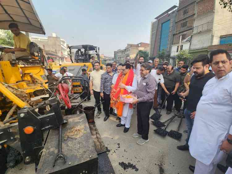 MLA Bagga launch project to construct road on the other side of Buddha nullah from Sundar Nagar puli to Bajwa Nagar puli