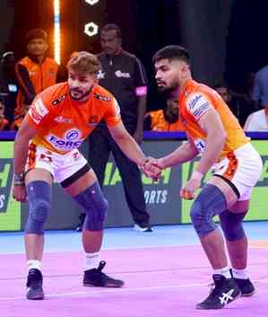 PKL 11: Puneri Paltan not under pressure for Patna clash, says Aslam Inamdar