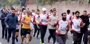 Kashmir's first-ever international marathon, over 2,000 athletes run