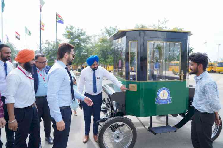 CT University Debuts EvoClassic: A Vintage Electric Car Created by Faculty and Students