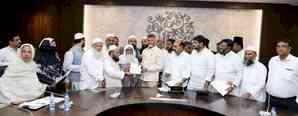 Muslim groups urge Chandrababu Naidu to oppose Waqf Amendment Bill