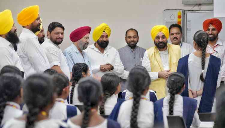 Imparting quality education to transform destiny of students: CM