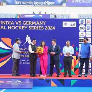 Former India captain Rani Rampal bids farewell; Hockey India retires No. 28 jersey