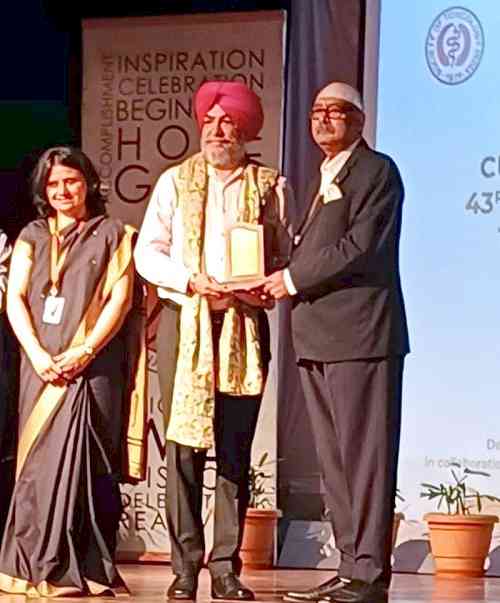 Vet Varsity Scientists bestowed award at International Conference