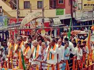 K'taka bypolls: Cong playing appeasement politics, Pralhad Joshi says at nomination rally for BJP candidate