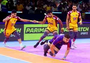 PKL Season 11: Fight back helps Dabang Delhi beat Telugu Titans, Pawan Sehrawat 