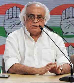 MahaYuti is conspiring to ensure wholesale surrender of Maha’s interests: Congress