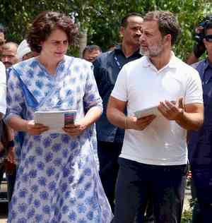 Rahul, Priyanka express anguish over Kerala temple fireworks accident