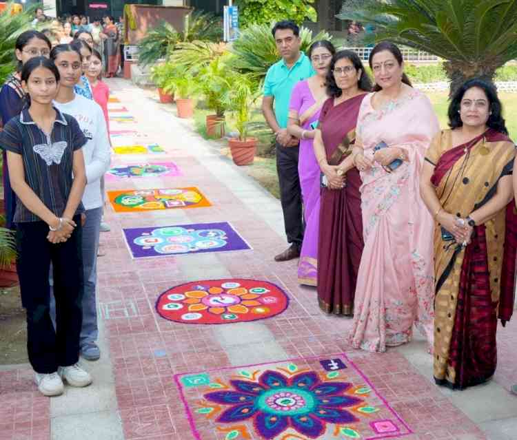 KMV fraternity celebrate Diwali with fervour & zeal