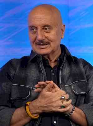 Anupam Kher details the injuries he suffered while making ‘Vijay 69’