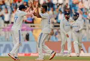 3rd Test: Trusted my hands to go through with it, says Ashwin on catch to dismiss Mitchell