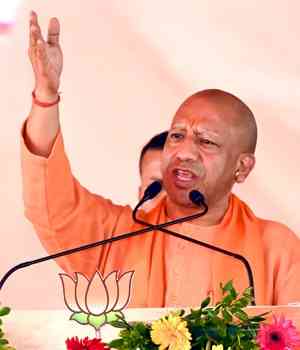 JMM-Cong-RJD plotted to alter Jharkhand's demography via land jihad, love jihad: Yogi Adityanath