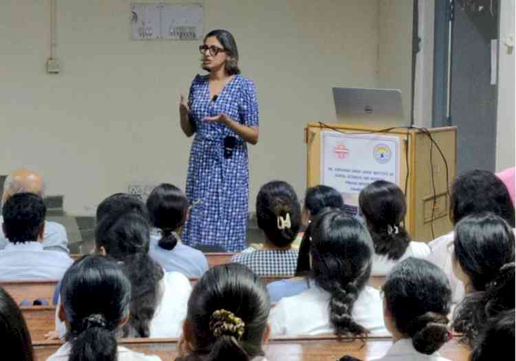 PU Dental Institute Hosts Lecture on “Flavors of Life: Understanding Taste and Smell Disorders; A Journey Through Oral and Sensory Health” 