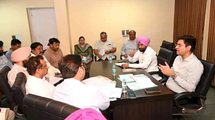 MLA Grewal, MC Chief issue strict directions to resolve issues concerning residents in time bound manner; MLA and MC Chief to conduct field inspections to ensure cleanliness 