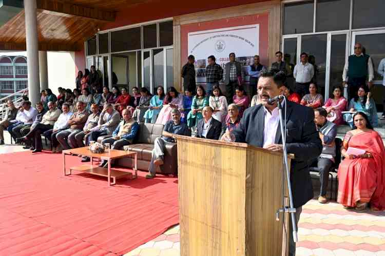 Inter-College Youth Festival Kicks Off at UHF Nauni