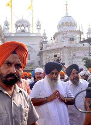 Badal’s woes: Crucial meeting of Akal Takht, Sikh scholars today