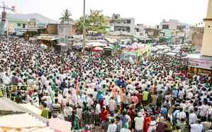 Campaigning for 3 Assembly bypolls in K’taka set to end; leaders make last-ditch effort