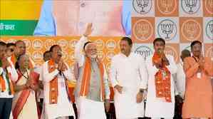 Congress has PhD in stalling works, Aghadi means biggest player in corruption, says PM Modi in Maha rally