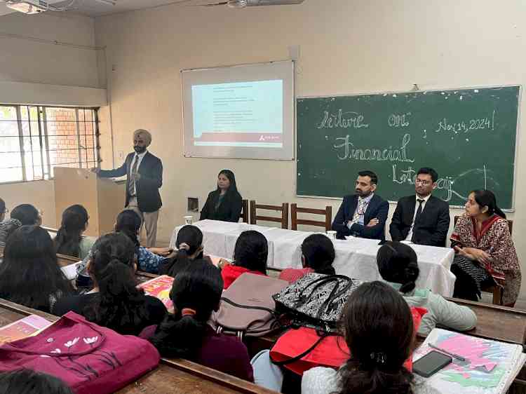 Financial Literacy Program at Government Home Science College