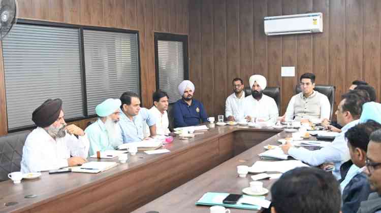 MLA Sidhu, MC Chief direct officials to ensure cleanliness, potable water supply and expedite development works