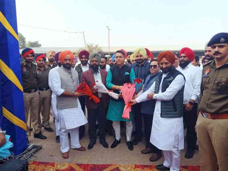 Aman Arora urges panchayats to resolve village level conflicts amicably