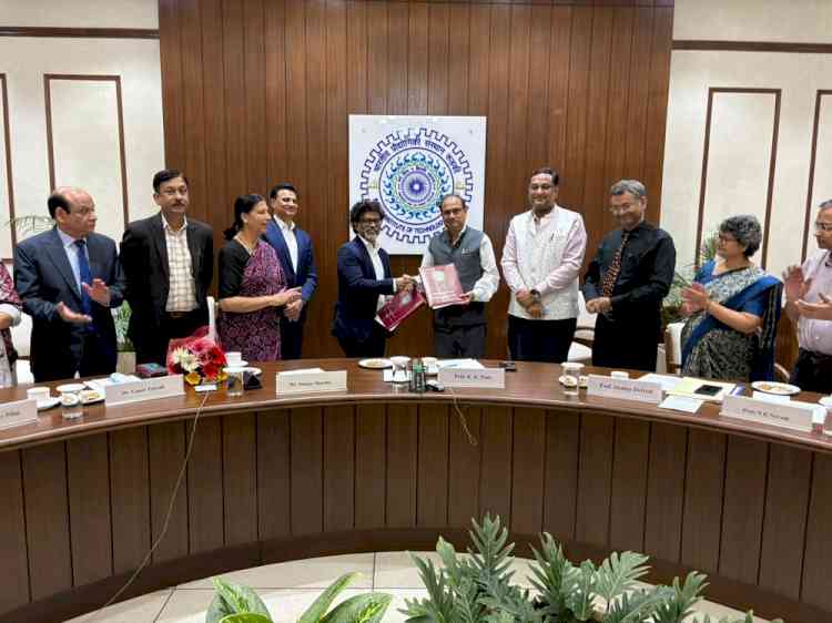 IIT Roorkee Partners with NAMTECH to Pioneer Experiential Engineering Education