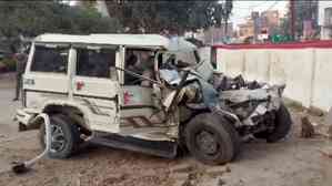 UP: Five dead, four injured in Hardoi road accident  