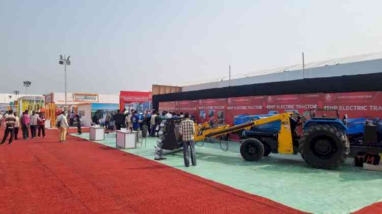 AutoNxt Automation showcased their revolutionary 45HP Electric Tractor at CII AgroTech India – Krishi Bharat in Lucknow