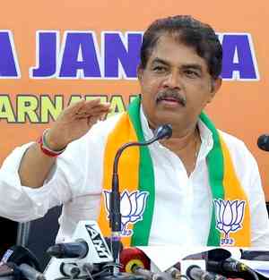 Uproot anti-constitutional Cong: K'taka BJP urges people on Constitution Day