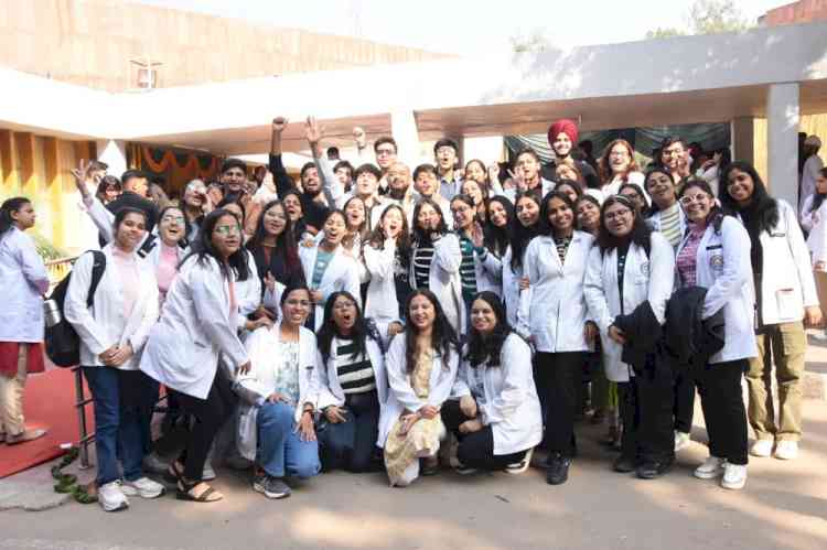 PU organises White Coat Ceremony for First-Year Dental Students