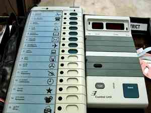 JMM raises doubts on EVMs, claims party would have got more seats through ballot papers