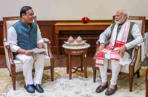 Assam CM meets PM Modi in Delhi, discusses key issues